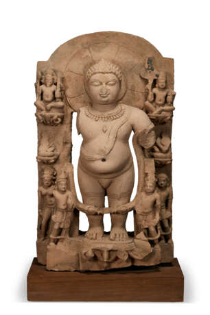 A BUFF SANDSTONE FIGURE OF VAMANA - фото 1