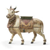 A MONUMENTAL PAINTED WOOD FIGURE OF NANDI - Foto 1