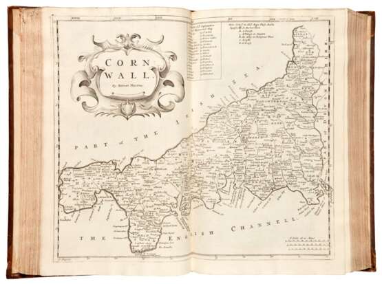 Britannia, 1722–1723. 2 volumes, engraved maps - Foto 1