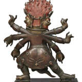 A BRONZE FIGURE OF A WRATHFUL PROTECTOR - photo 2