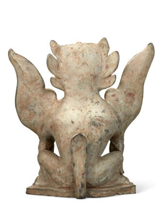 AN UNUSUAL POTTERY FIGURE OF AN EARTH SPIRIT - photo 4