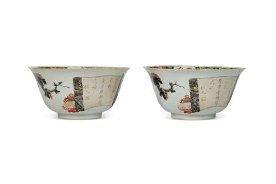 A PAIR OF FAMILLE VERTE BOWLS - photo 2
