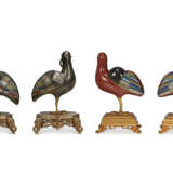 TWO PAIRS OF CLOISONNÉ ENAMEL BIRD-FORM CENSERS AND COVERS - фото 3