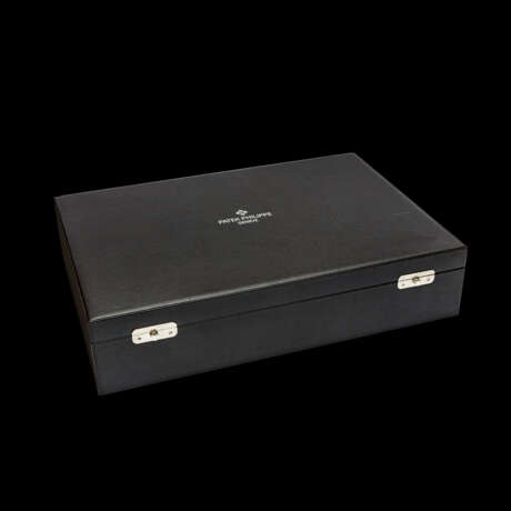 PATEK PHILIPPE, PRESENTATION BOX - photo 1