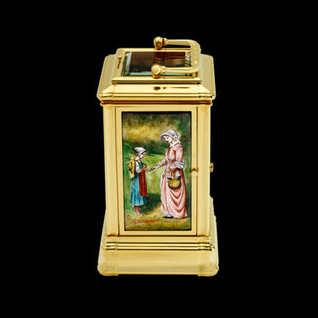 L'EPÉE 1839, LIMITED EDITION OF 150 PIECES, GILT CARRIAGE CLOCK WITH ENAMEL SIDE DOORS OF GUSTAVE COURBET'S PAINTING "YOUNG LADIES OF THE VILLAGE" - photo 2