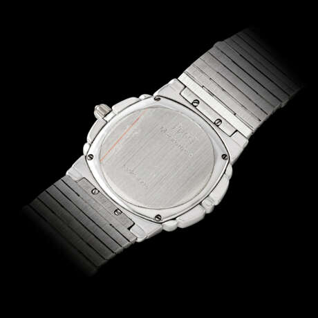 PIAGET, WHITE GOLD DIAMOND AND SAPPHIRE-SET TANAGRA - photo 2