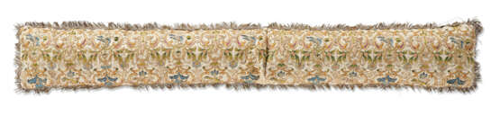 A FRENCH OR ITALIAN EMBROIDERED LONG BOLSTER - photo 1