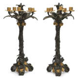 A PAIR OF FRENCH ORMOLU AND PATINATED BRONZE FIVE-LIGHT CANDELABRA - фото 3