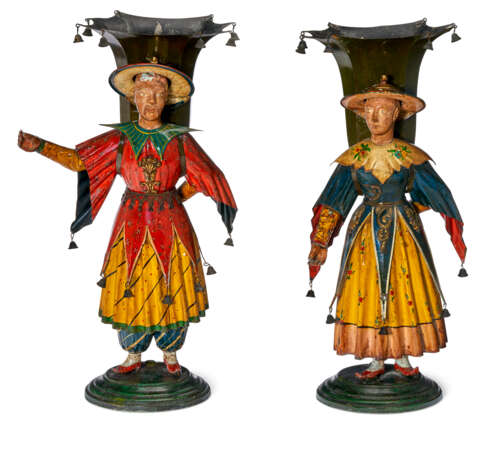 A PAIR OF ITALIAN POLYCHROME-PAINTED TÔLE FIGURAL VASES - photo 2