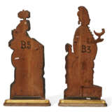 A PAIR OF NORTH EUROPEAN POLYCHROME-PAINTED DUMMY BOARDS - фото 3