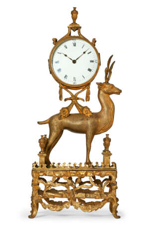 A REGENCY ORMOLU MANTEL CLOCK - Foto 1