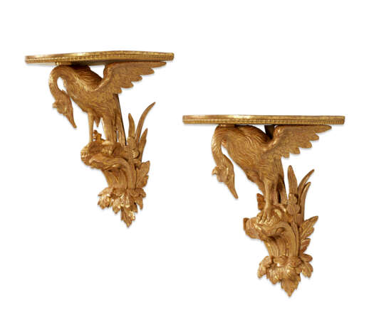 A PAIR OF ENGLISH GILTWOOD WALL BRACKETS - фото 3