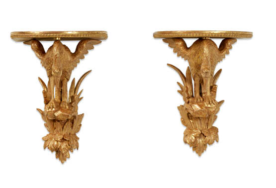 A PAIR OF ENGLISH GILTWOOD WALL BRACKETS - Foto 4