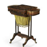 A REGENCY BRASS-MOUNTED CALAMANDER, GRAINED, AND PARCEL-EBONIZED WORK AND GAMES TABLE - Foto 2