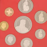 Schweiz - Kleine Schachtel mit Kursmünzen, - photo 2