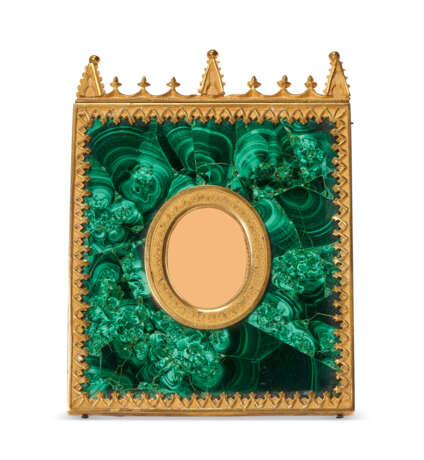 A MALACHITE AND ORMOLU FRAME - фото 2