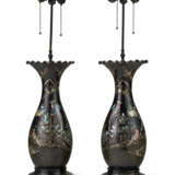 A PAIR OF JAPANESE MOTHER-OF-PEARL INLAID LACQUERED PORCELAIN VASES MOUNTED AS LAMPS - фото 3