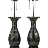 A PAIR OF JAPANESE MOTHER-OF-PEARL INLAID LACQUERED PORCELAIN VASES MOUNTED AS LAMPS - фото 4