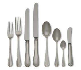 AN AMERICAN SILVER FLATWARE SERVICE