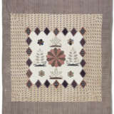AN ENGLISH PIECED AND APPLIQUE QUILT TOP - Foto 1