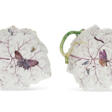 A PAIR OF CHELSEA PORCELAIN LEAF-SHAPED DISHES - Auktionspreise