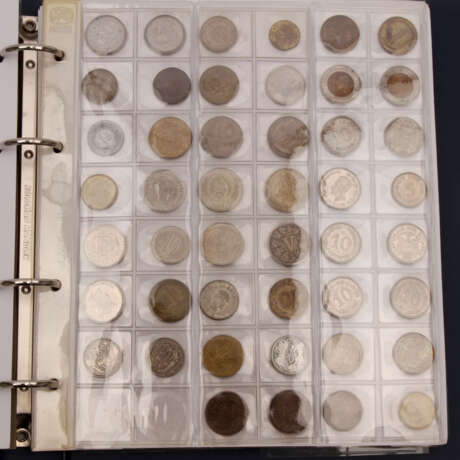 Südamerika - Sammlung älterer Kleinmünzen, - фото 2