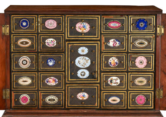A REGENCY ENAMEL-MOUNTED YEW WOOD CABINET-ON-STAND - photo 4