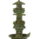 A CHINESE THREE-TIERED GREEN-GLAZED POTTERY WATCH TOWER - фото 2