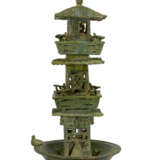 A CHINESE THREE-TIERED GREEN-GLAZED POTTERY WATCH TOWER - фото 3