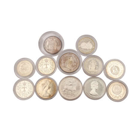 Weltmünzen - Konvolut von 10 Silbermünzen, - photo 1