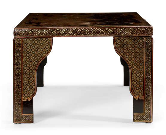 A CHINESE BLACK AND GOLD LACQUER `SIXTEEN LUOHAN` LOW TABLE - photo 4