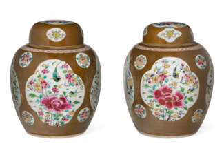 A PAIR OF CHINESE EXPORT PORCELAIN &#39;CAFE-AU-LAIT&#39; GINGER JARS AND COVERS