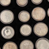 Alukoffer Weltmünzen - Ca. 100 Stück meist Silbermünzen, - фото 5