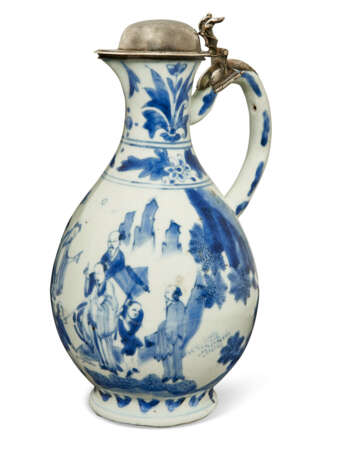A SILVER-MOUNTED CHINESE PORCELAIN BLUE AND WHITE PEAR-FORM JUG - photo 1
