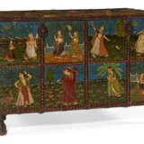 AN INDIAN IRON-MOUNTED PAINTED PADOUK CHEST - photo 4