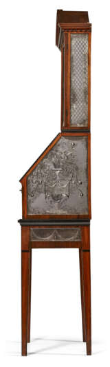 A DUTCH ENGRAVED GLASS-MOUNTED EBONY AND TULIPWOOD BUREAU CABINET - фото 5