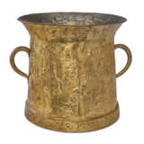 A FRENCH BRASS DAIRY PAIL - фото 1