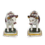 A PAIR OF DUTCH DELFT POLYCHROME MODELS OF COWS - photo 4
