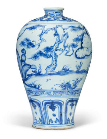 A CHINESE BLUE AND WHITE `WINDSWEPT` VASE, MEIPING - photo 4