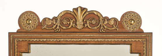 A REGENCY BRASS-INLAID AND MOUNTED MAHOGANY AND PADOUK DRESSING CABINET - фото 3