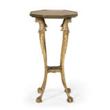 A REGENCY AMBOYNA AND PARCEL-GILT CENTER TABLE - Foto 6