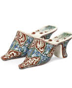 Toys and Models. A PAIR OF DUTCH DELFT POLYCHROME MODELS OF SHOES