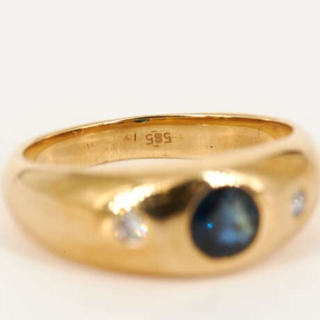 Sapphire Diamond Ring - photo 4