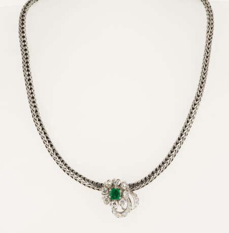 Emerald-Diamond-Necklace - photo 2