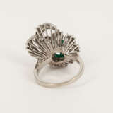 Emerald-Diamond-Ring - photo 3