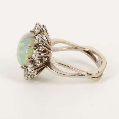 Opal-Diamond-Ring - photo 2