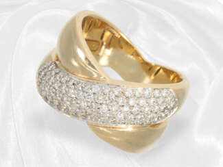 Ring: Sehr dekorativer Brillant/Goldschmiedering von Christ, 14K Gold