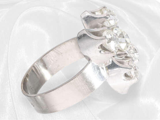 Ring: Sehr solider vintage Goldschmiedering mit schönen Altschliff-Diamanten von zusammen ca. 3,1ct - photo 4