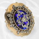 Ring: Sehr dekorativer, großer antiker Goldschmiedering mit Diamantrosen und blauem Farbstein - фото 3