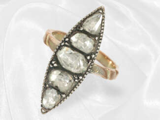 Ring: Antiker Goldschmiedering mit großen Diamantrosen, ca. 1880